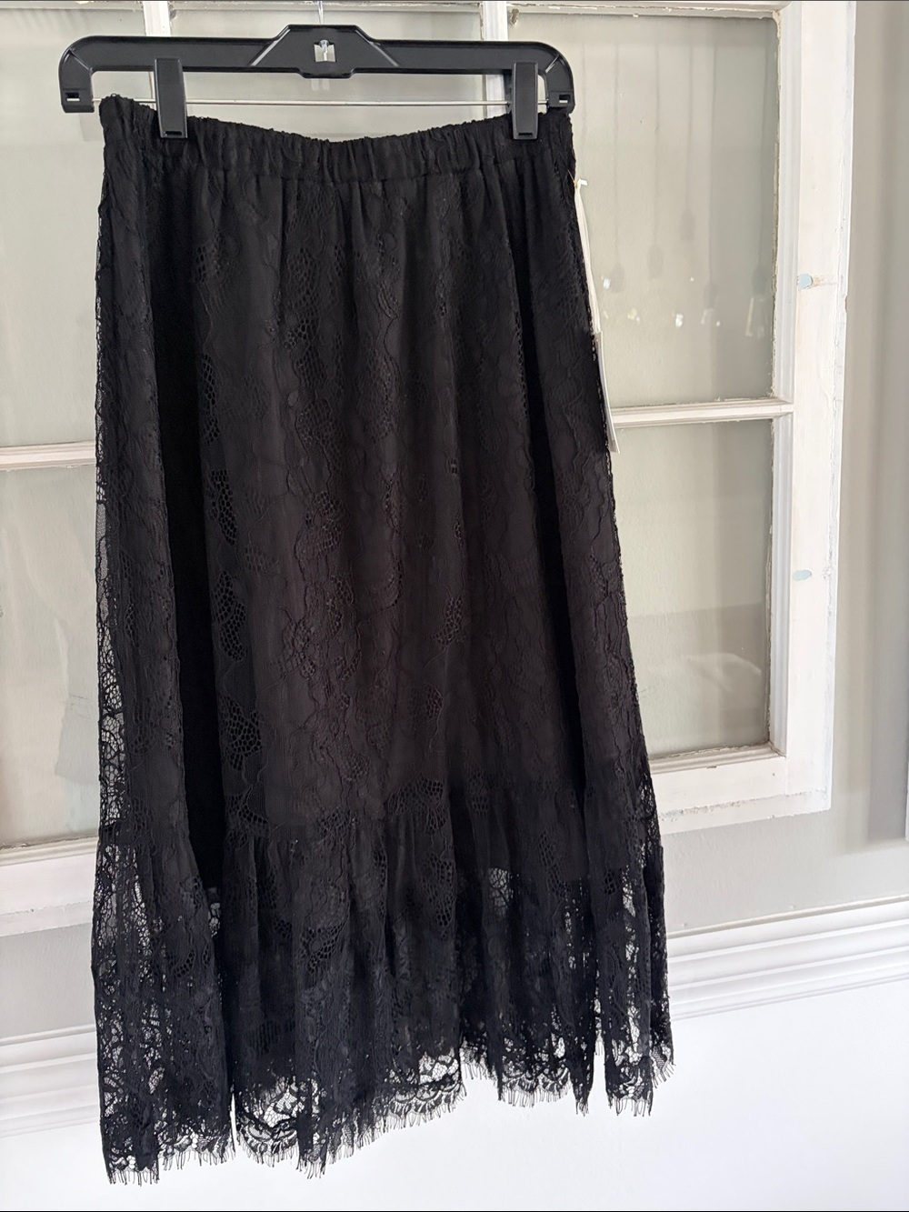 Gold Hawk *NWT* Black Lace Party Skirt w/ Lacy Hem; sz SMALL